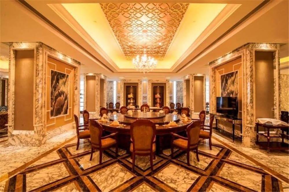 Hebei Hotel Zhongmao Haiyue Hotel Σιχιαζουάνγκ Εξωτερικό φωτογραφία
