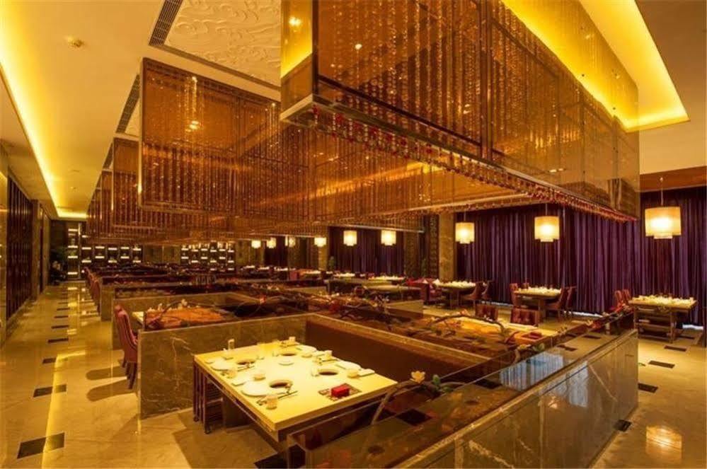 Hebei Hotel Zhongmao Haiyue Hotel Σιχιαζουάνγκ Εξωτερικό φωτογραφία